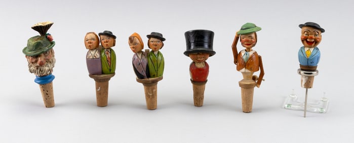 SIX ITALIAN/GERMAN CARVED AND POLYCHROMED WOODEN FIGURAL WINE STOPPERS 20th Century Heights approx.