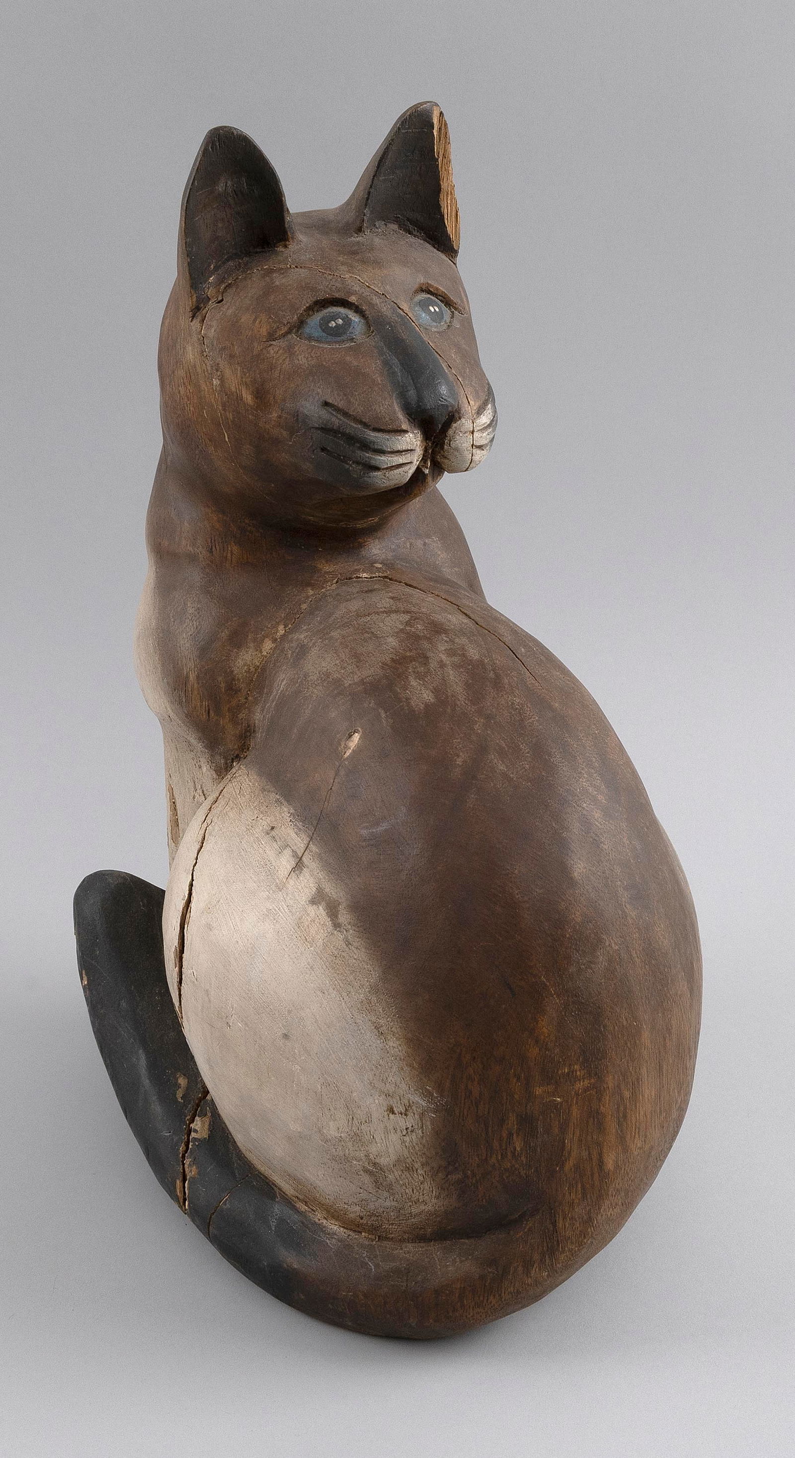 CARVED AND PAINTED WOODEN CAT 20th Century Height 15". (1 of 6)