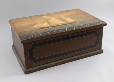 SMALL CHEST WITH PAINTED NAUTICAL DECORATION Late 20th Century Height 9". Width 22". Depth 14".