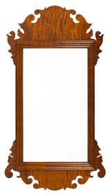 ELDRED WHEELER CHIPPENDALE-STYLE MIRROR Massachusetts, 20th Century Height 37". Width 20.5".
