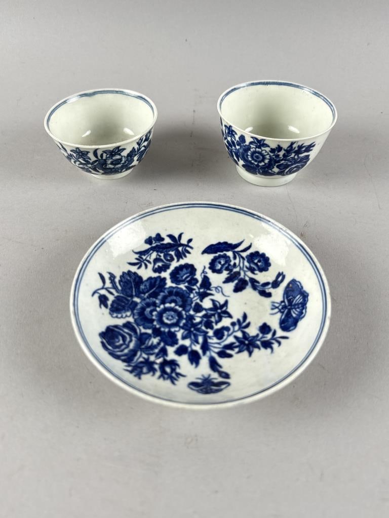 THREE PIECES OF DR. WALL FIRST PERIOD "THREE FLOWERS" WORCESTER PORCELAIN 18th Century: THREE PIECES OF DR. WALL FIRST PERIOD "THREE FLOWERS" WORCESTER PORCELAIN 18th Century 1) Saucer. Height 1". Diameter 5". 2) Teacup. Height 2". Diameter 3". 3) Teacup. Height 1.5". Diameter 3".
