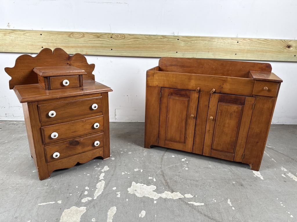 TWO PIECES OF CHILDREN'S FURNITURE Late 19th Century Heights 20" and 22". (1 of 4)