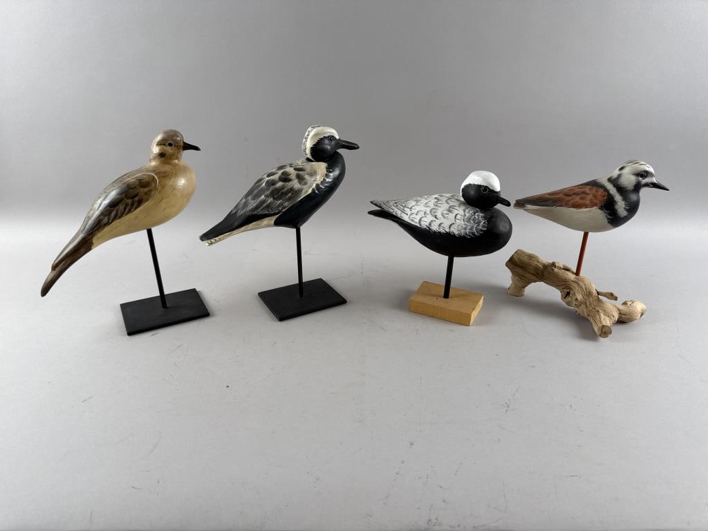 FOUR ROSCOE A. CONDON BIRD CARVINGS Fitchburg, Massachusetts, 1935-2025 (1 of 7)