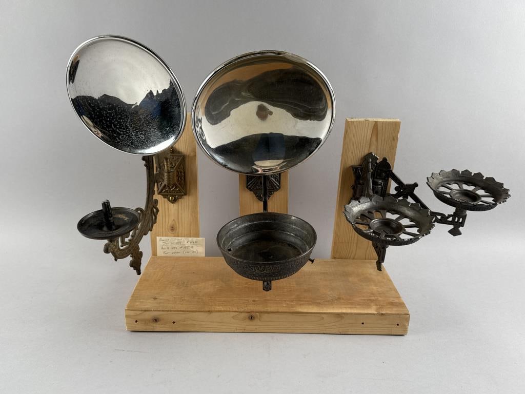 DISPLAY OF VICTORIAN CAST IRON WALL-MOUNTED OIL LAMP HOLDERS 19th Century Heights from 5.5" to 14". (1 of 8)