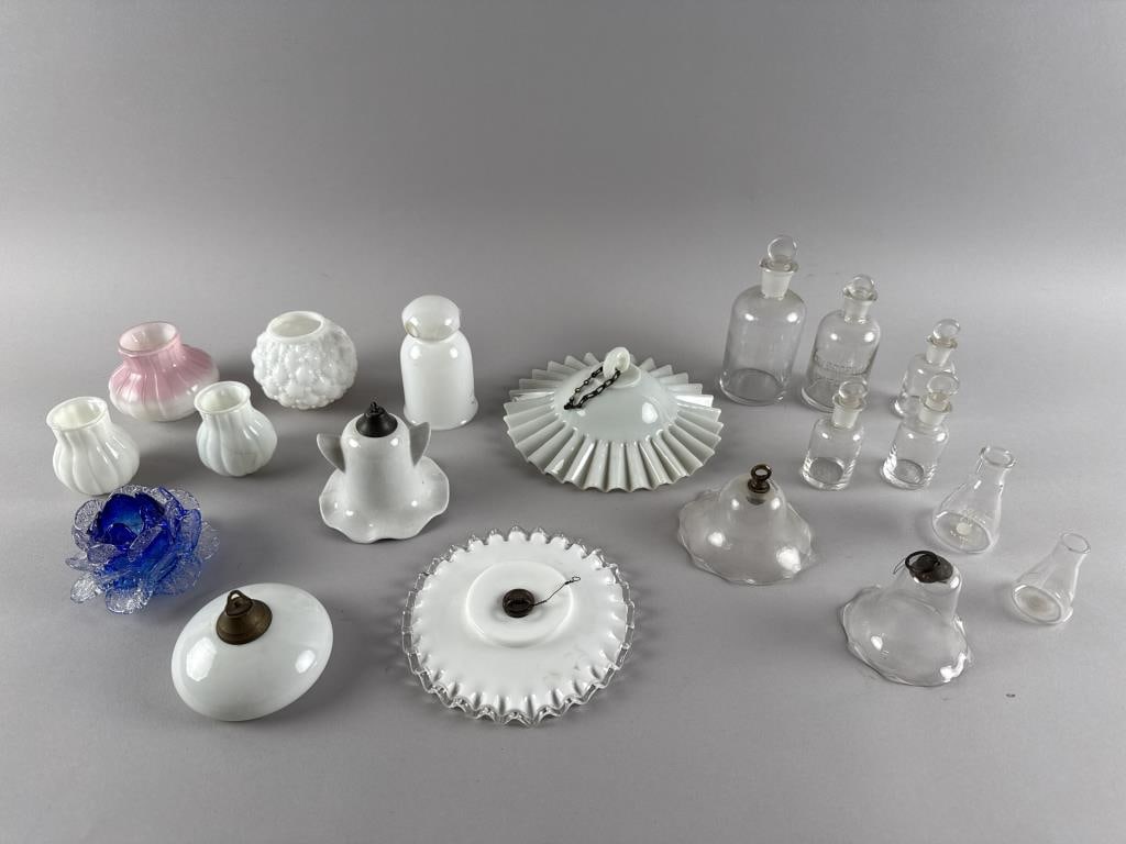 LOT OF SMOKE BELLS, OIL LAMP SHADES AND LABORATORY GLASSWARE 19th Century (1 of 9)