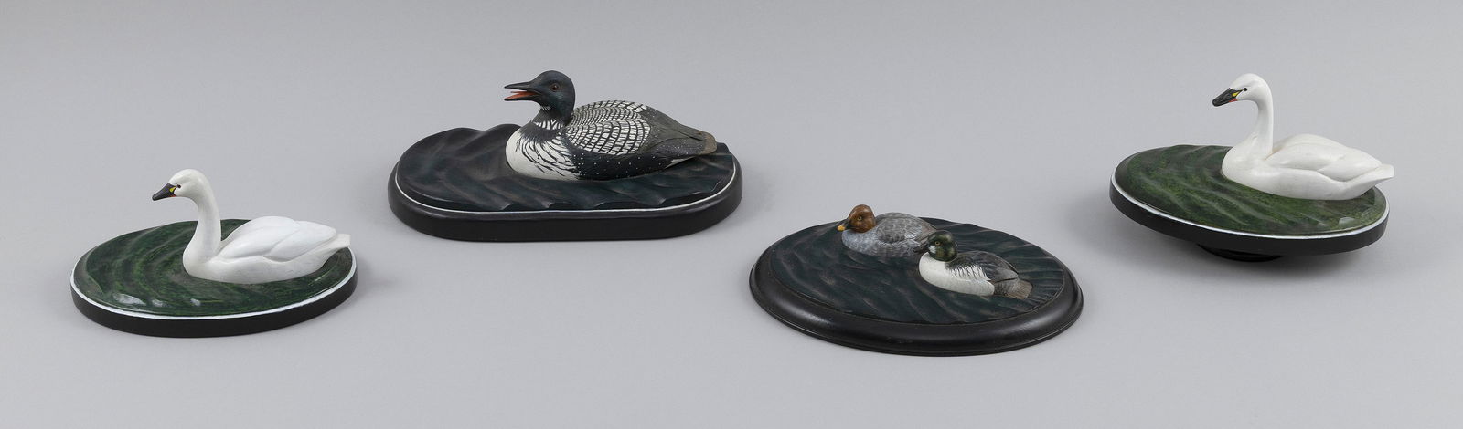 FOUR ROSCOE A. CONDON MINIATURE BIRD GROUPS Fitchburg, Massachusetts, 1935-2025 Lengths 7" and 9". (1 of 3)