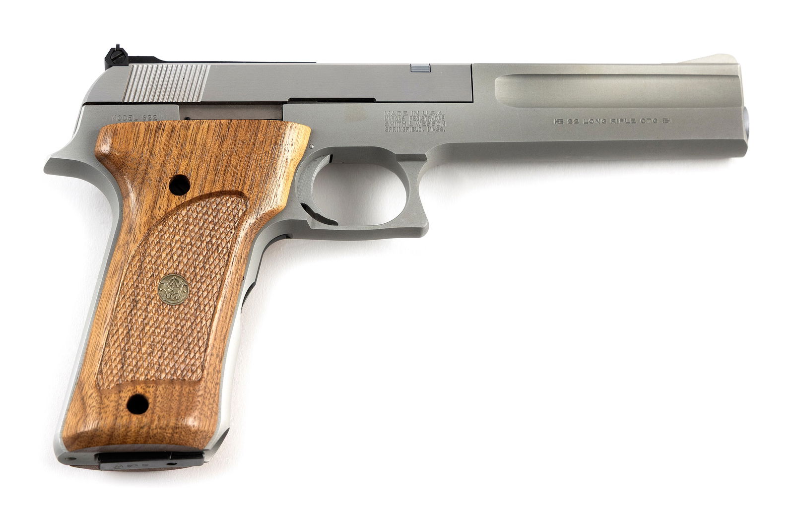 * SMITH & WESSON MODEL 622 SEMI-AUTOMATIC PISTOL 20th Century Length of barrel 6". Total length 9".: * SMITH & WESSON MODEL 622 SEMI-AUTOMATIC PISTOL20th Century.22 cal., Serial #TCU7942. Smith & Wesson hardwood grips.* This gun will only be delivered to holders of a Federal Firearms Dealer's License
