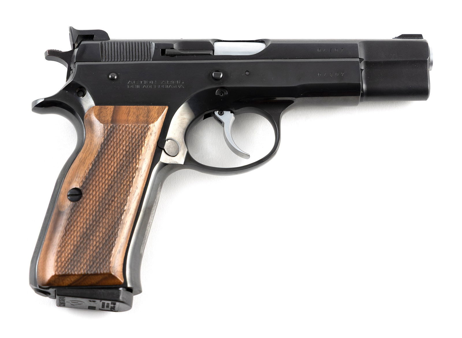 * SWISS MODEL AT84S SEMI-AUTOMATIC PISTOL 20th Century Length of barrel 4.5". Total length 8". (1 of 1)