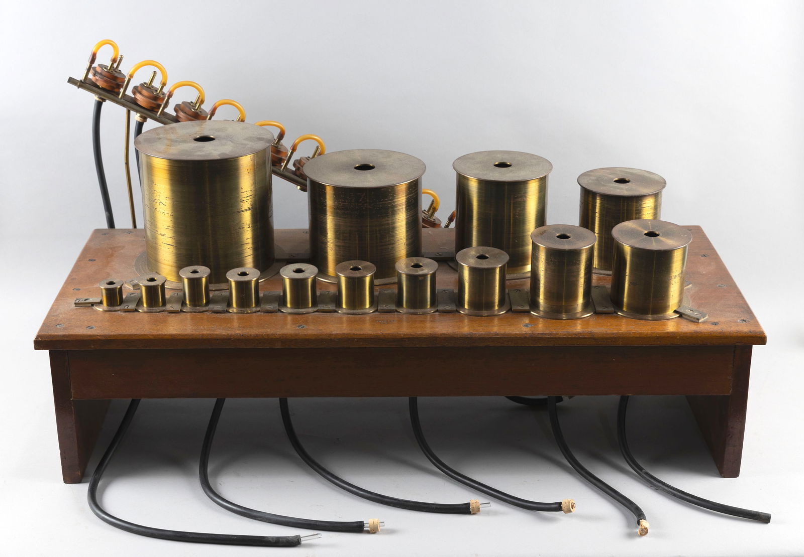RARE HELMHOLTZ OR KOENIG ACOUSTIC ANALYZER France, Late 19th Century Height 20". Length 36". Width (1 of 7)
