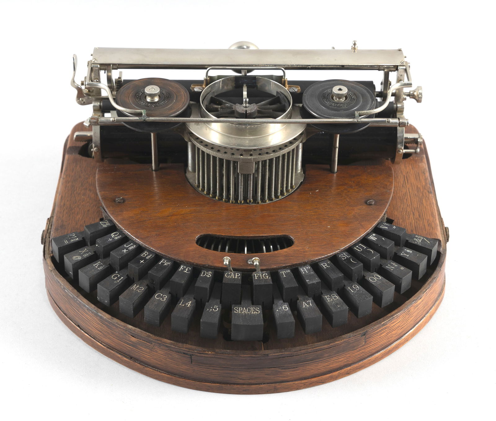 HAMMOND NO. 1 TYPEWRITER New York, Late 19th Century Case height 8.5". Width 14.5". Depth 12". (1 of 4)