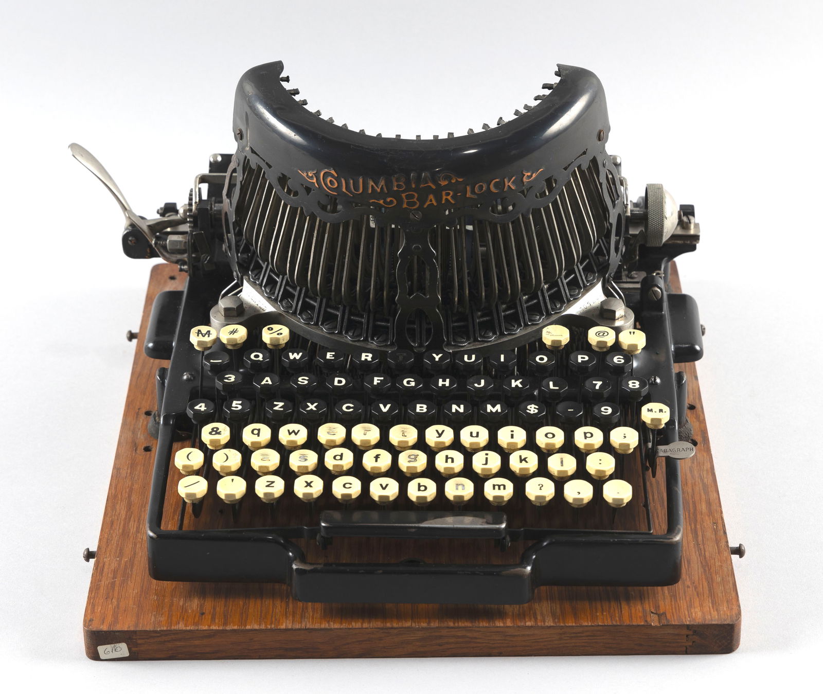 COLUMBIA BAR-LOCK TYPEWRITER, POSSIBLY A MODEL 10 New York, Early 20th Century Case height 10.5". (1 of 4)