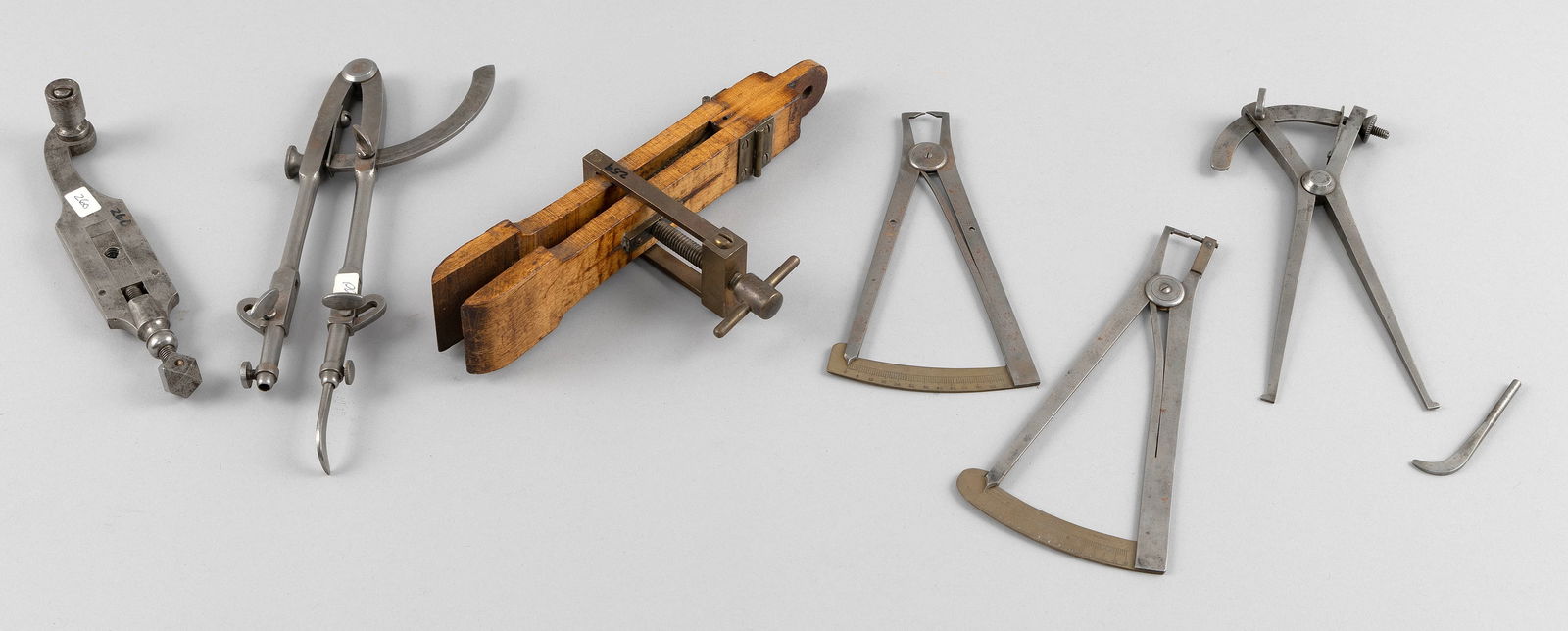 SIX SMALL CLAMPS AND CALIPERS (1 of 3)