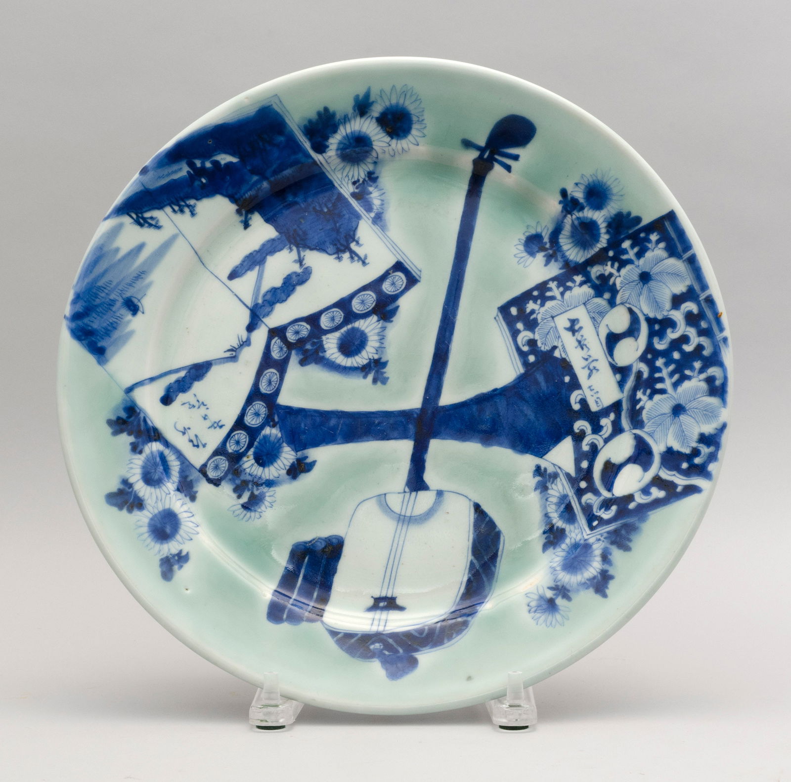 JAPANESE BLUE-ON-CELADON PORCELAIN PLATE 20th Century Diameter 12". (1 of 2)