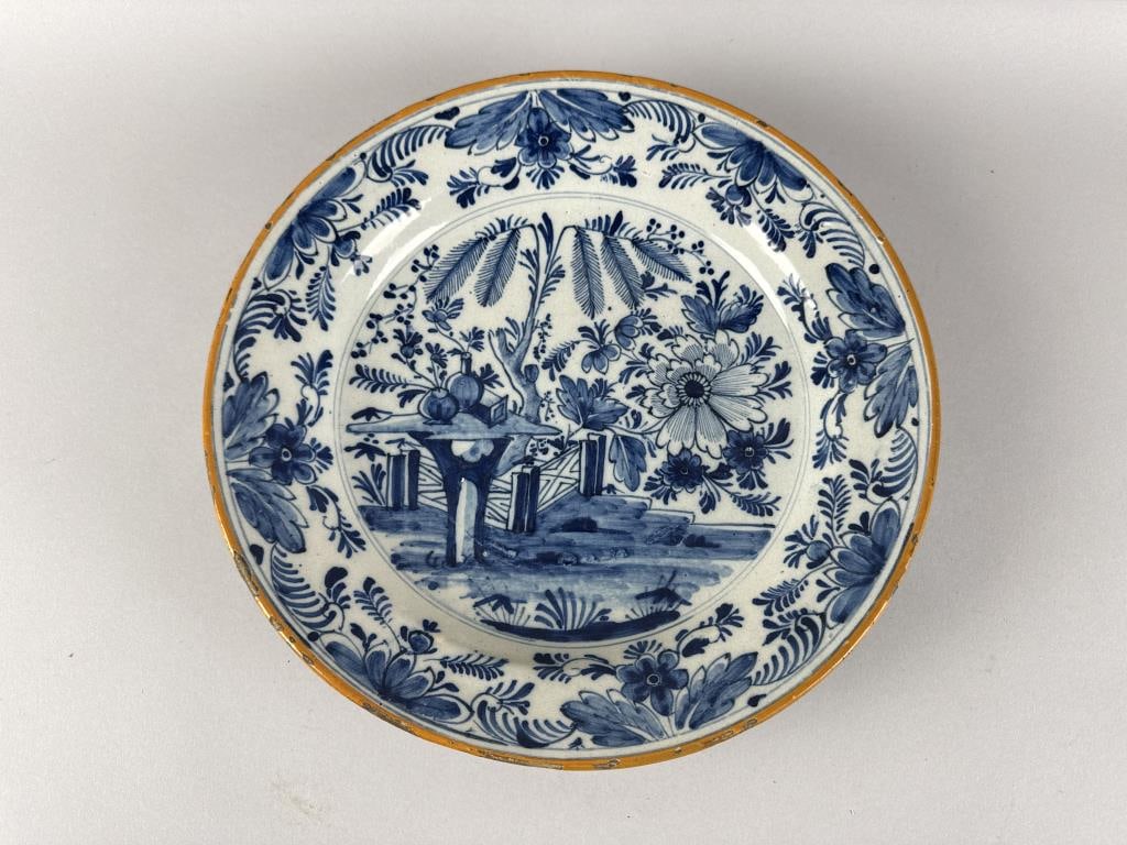 DELFT CHARGER 19th Century Diameter 13.5". (1 of 3)