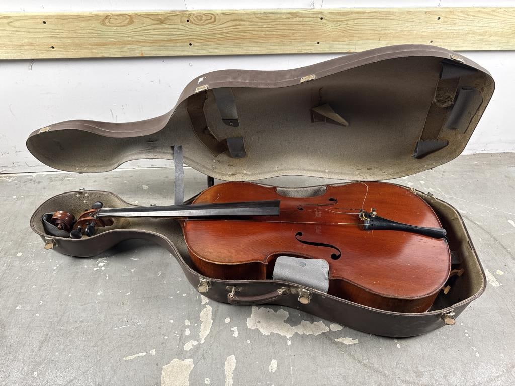 CASED CELLO Length approx 49". (1 of 5)