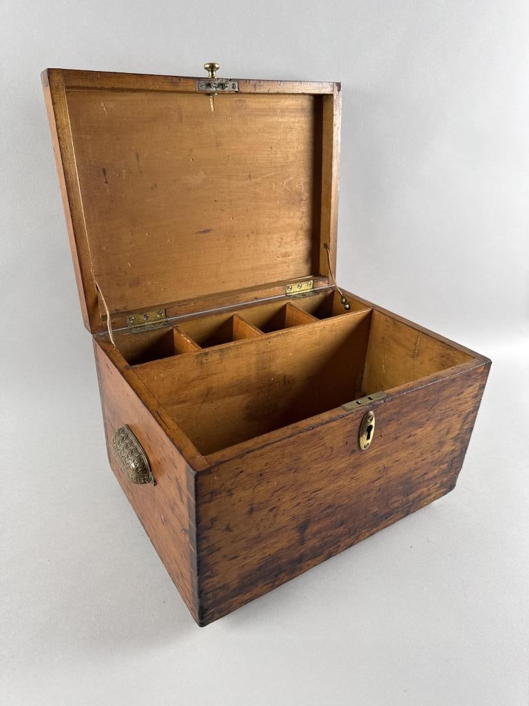 DOCUMENT BOX, POSSIBLY CAMPHORWOOD 19th Century Height 10". Width 15.5". Depth 11.25". (1 of 5)