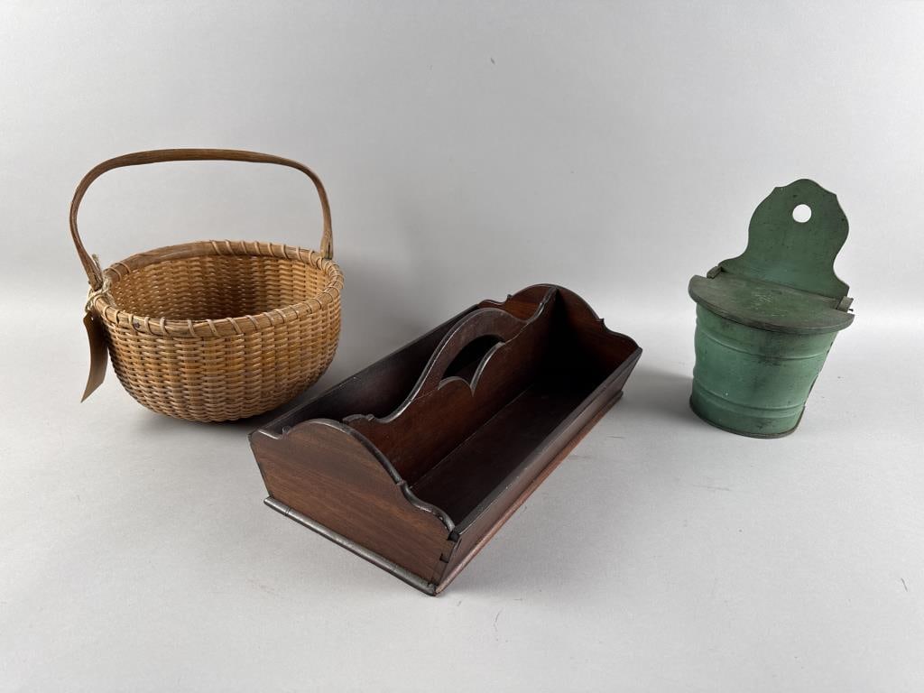 A BASKET, CUTLERY TRAY AND HANGING BOX (1 of 5)