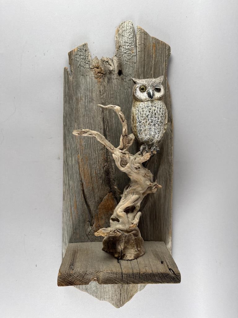 ROSCOE A. CONDON SCREECH OWL CARVING Fitchburg, Massachusetts, 1935-2025 Height 29".: ROSCOE A. CONDON SCREECH OWL CARVINGFitchburg, Massachusetts, 1935-2025Mounted on a driftwood and barnboard base.Height 29".