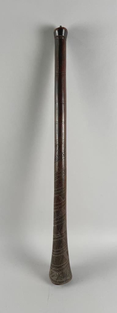 TONGA ISLANDS CARVED HARDWOOD WAR CLUB 19th Century Length 32". Width at end 3.5". (1 of 4)