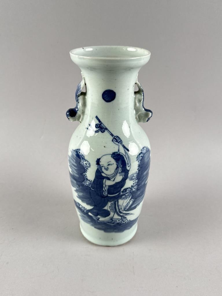 CHINESE BLUE AND WHITE PORCELAIN VASE Early 20th Century Height 10". (1 of 4)