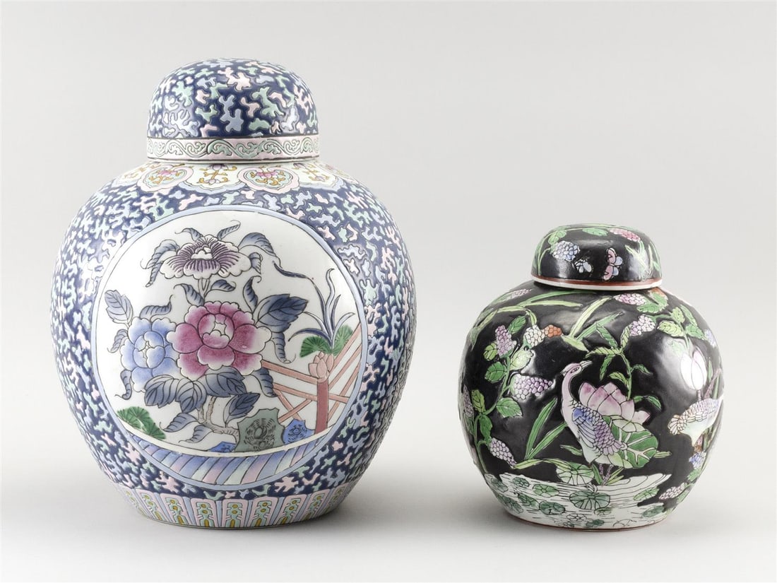 TWO CHINESE FAMILLE ROSE PORCELAIN COVERED GINGER JARS Early 20th Century (1 of 3)