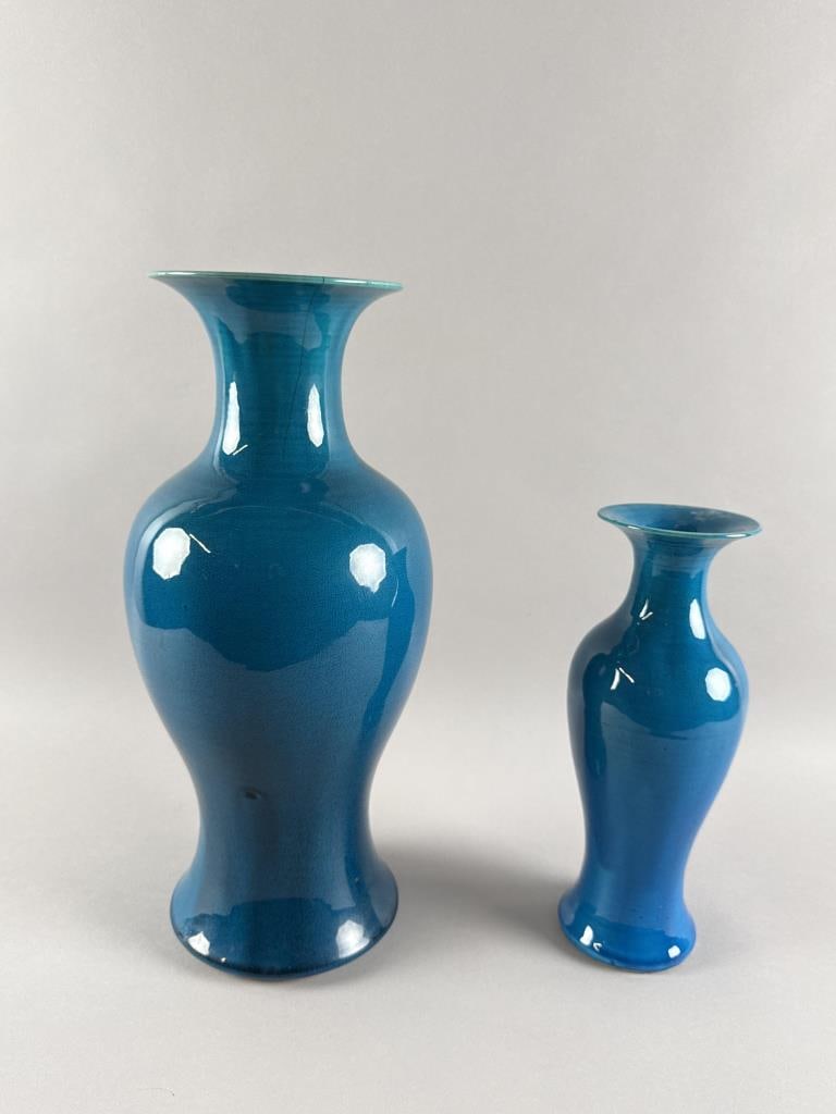 TWO CHINESE TURQUOISE GLAZE PORCELAIN VASES 20th Century Heights 11" and 16". (1 of 3)