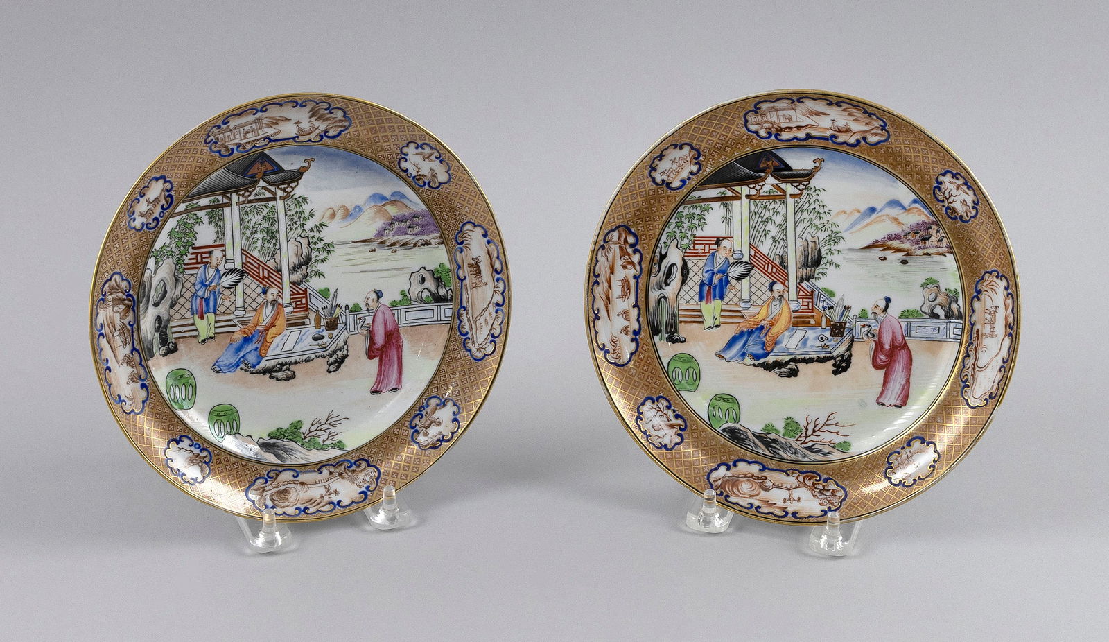 PAIR OF CHINESE EXPORT PORCELAIN SALAD PLATES DEPICTING THE TALE OF THE CALLIGRAPHER AND THE GOOSE (1 of 2)