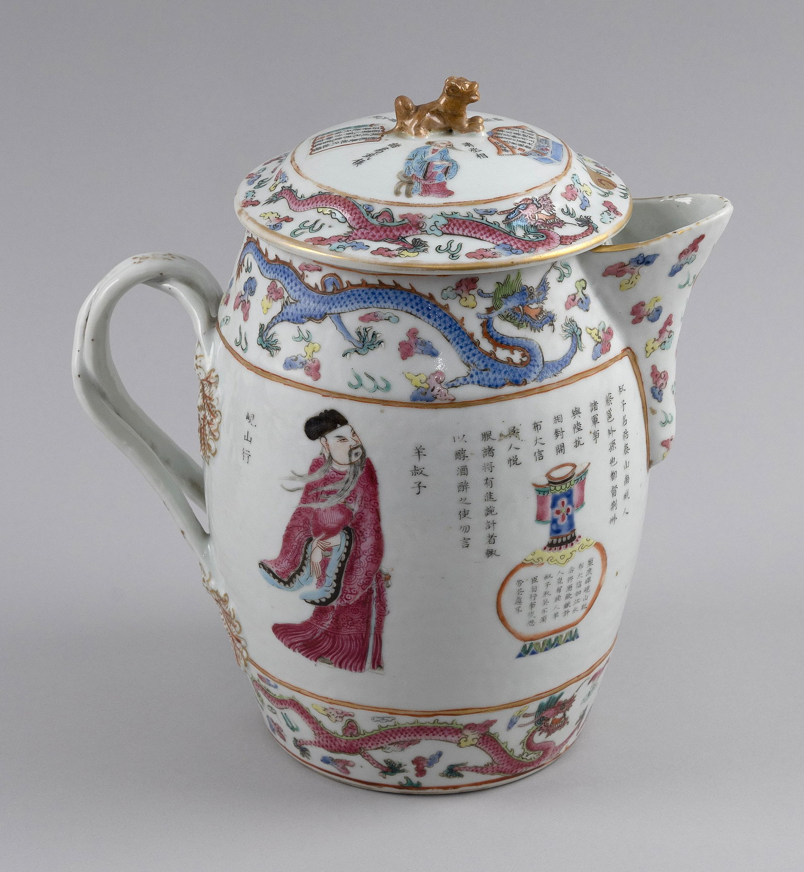 CHINESE EXPORT PORCELAIN CIDER JUG Second Quarter of the 19th Century Height 10.75". (1 of 1)