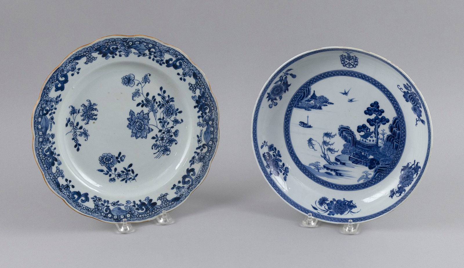TWO PIECES OF CHINESE EXPORT BLUE AND WHITE PORCELAIN Late 18th/Early 19th Century Diameters 9.75" (1 of 1)