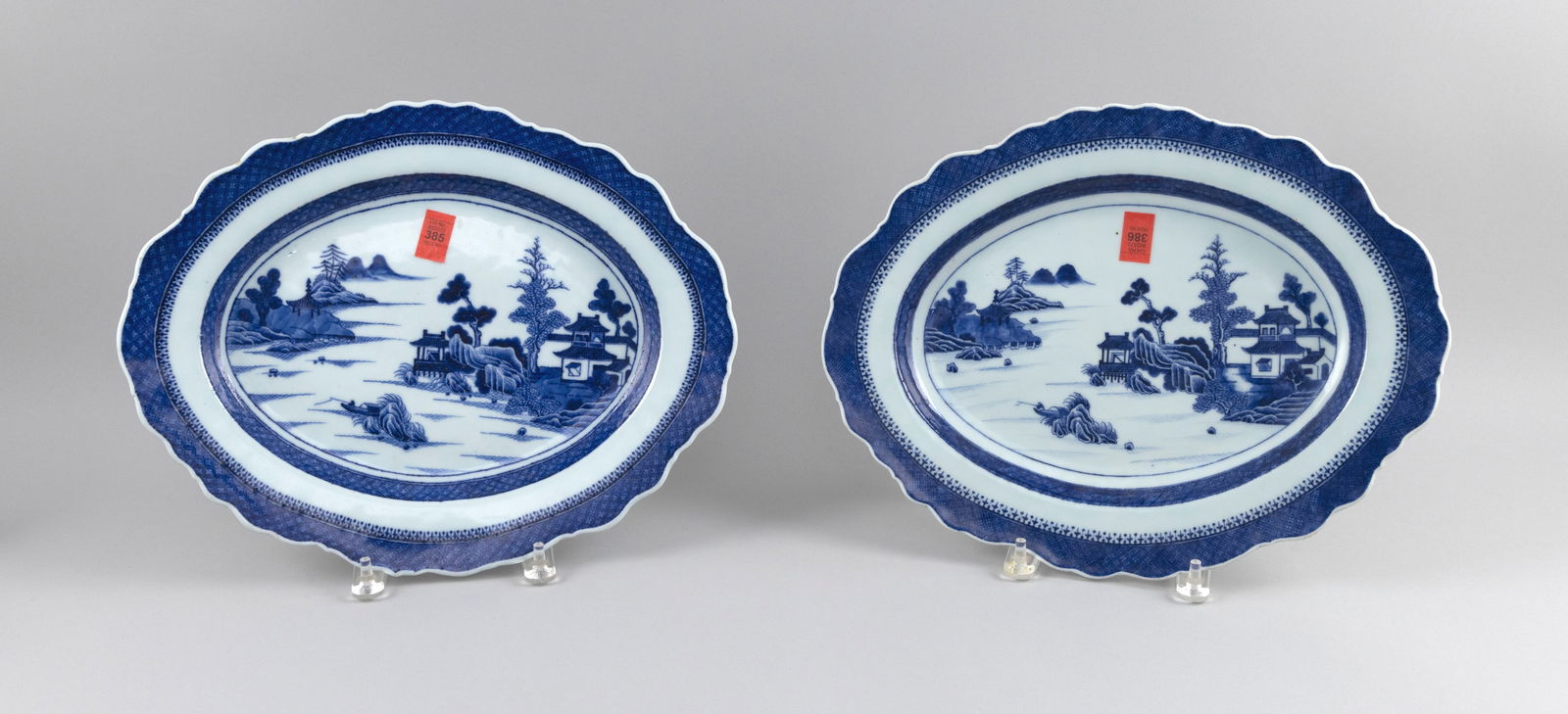 PAIR OF CHINESE EXPORT BLUE AND WHITE PORCELAIN PLATTERS Late 18th Century Lengths 15". (1 of 2)