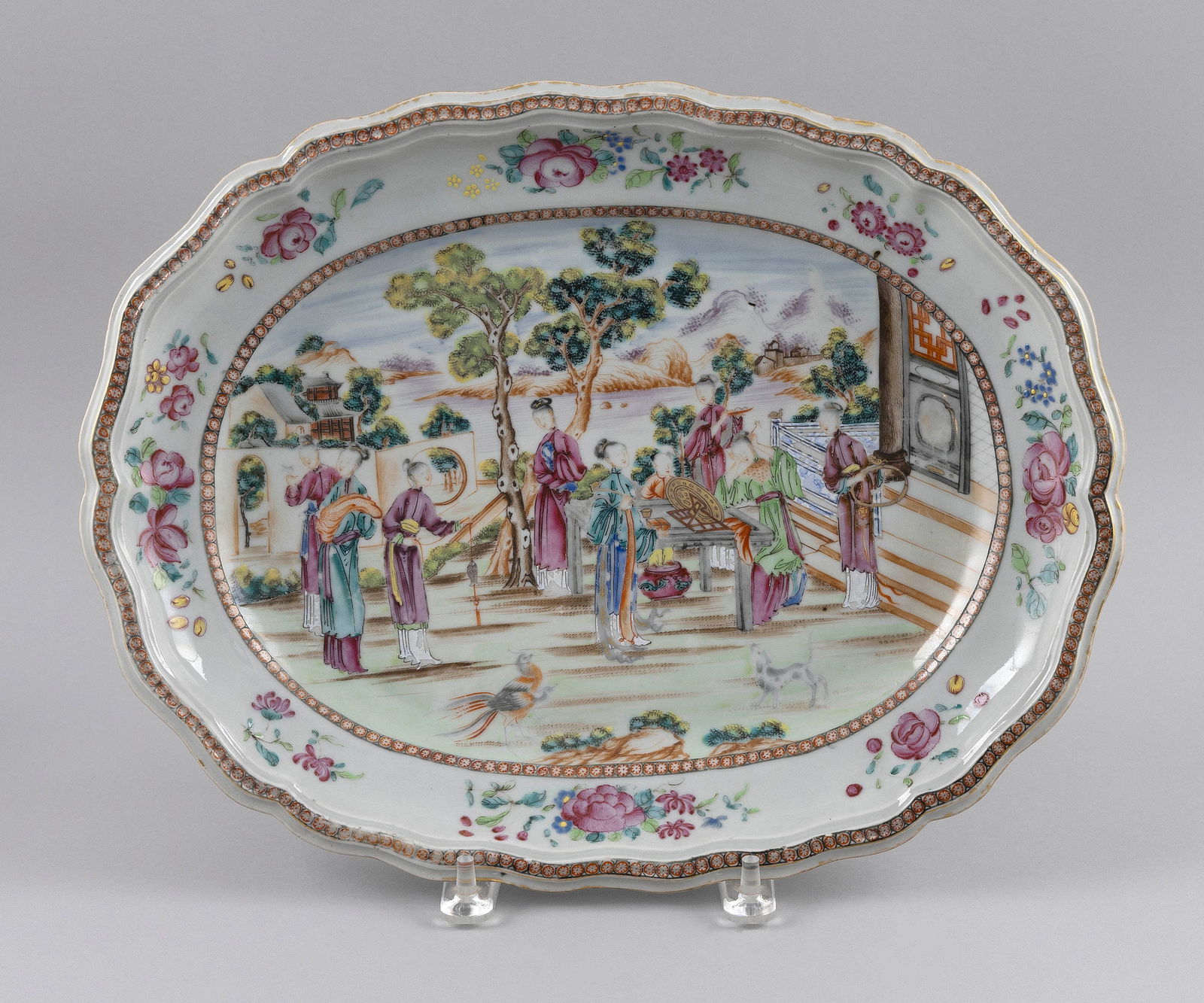 CHINESE EXPORT PORCELAIN PLATTER Late 18th/Early 19th Century 15.5" x 12". (1 of 2)