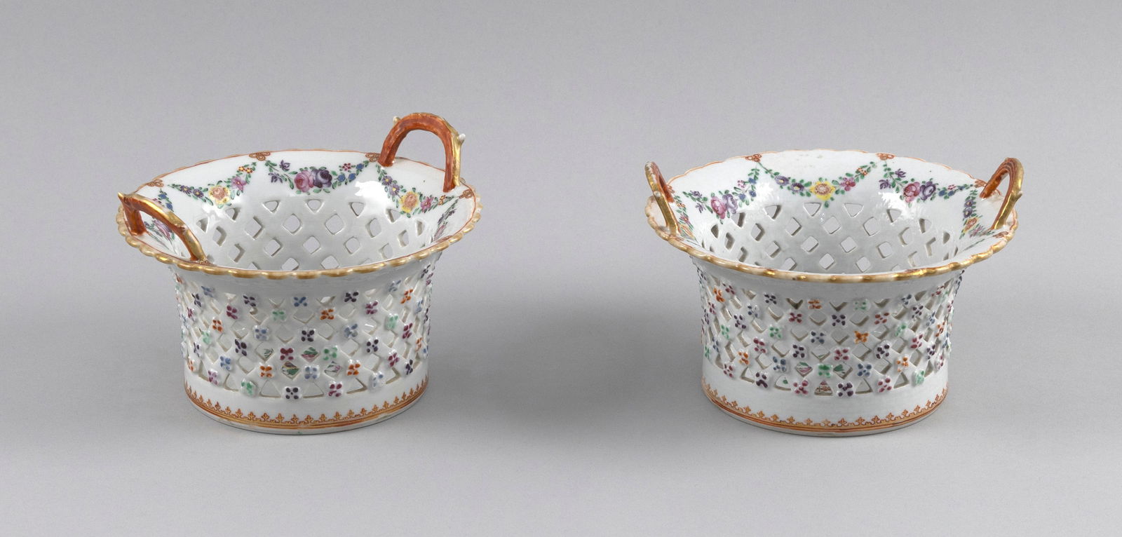 PAIR OF CHINESE EXPORT PORCELAIN RETICULATED BASKETS Late 18th/Early 19th Century Heights 4". (1 of 3)