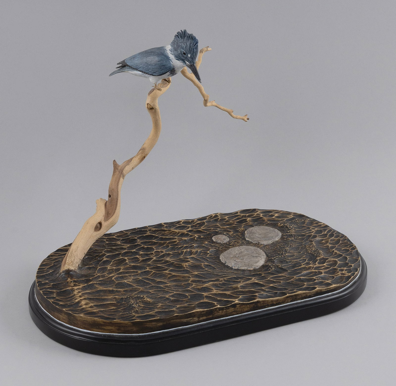 ROSCOE A. CONDON MINIATURE KINGFISHER Fitchburg, Massachusetts, 1935-2025 Height 9". Base 9" x 13". (1 of 1)
