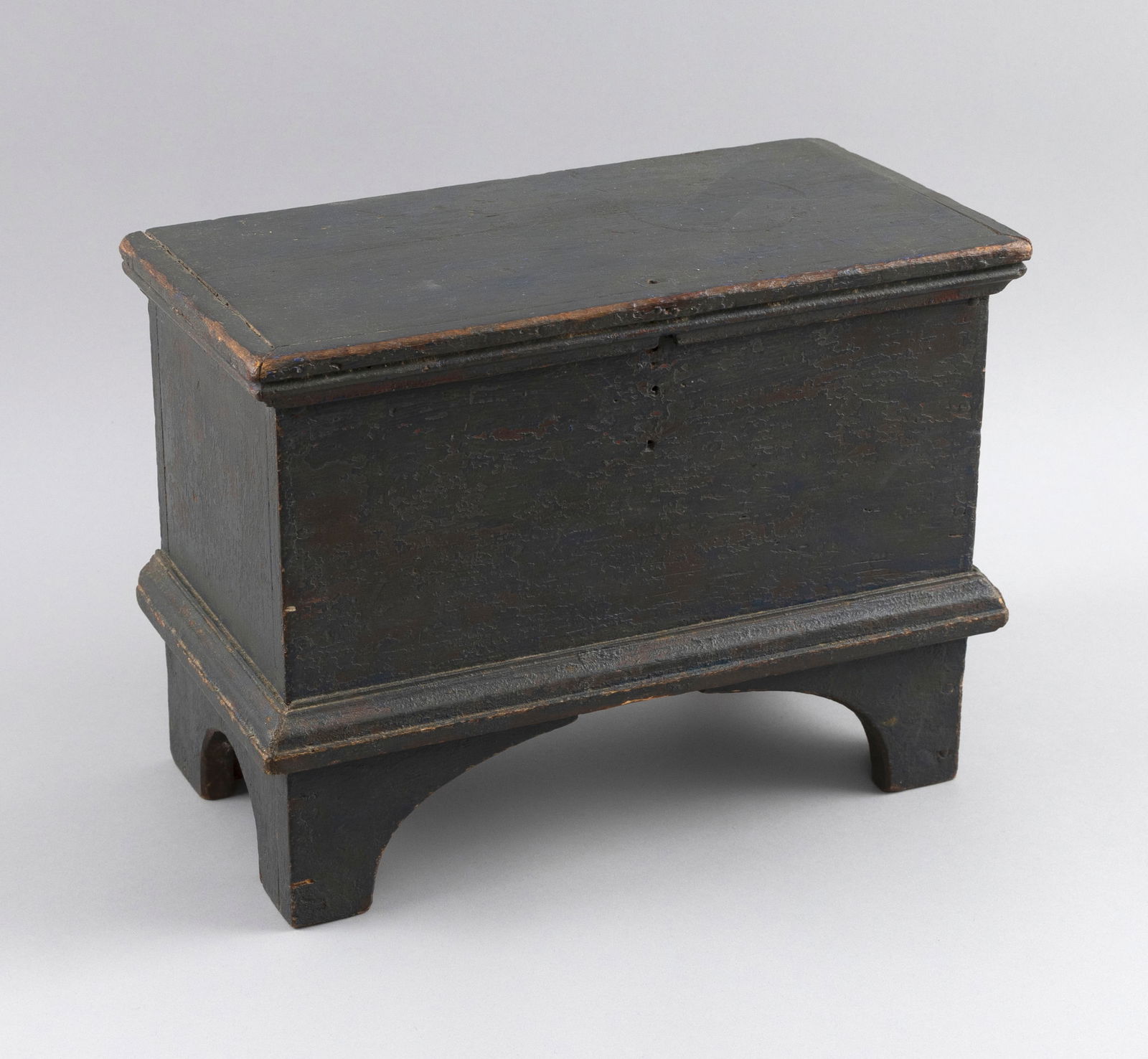 MINIATURE PAINTED BLANKET CHEST 19th Century Height 9.5". Width 13". Depth 6.75". (1 of 4)