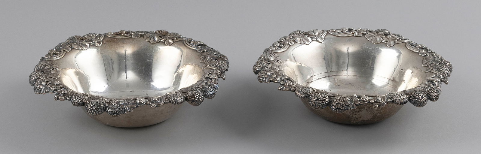 PAIR OF TIFFANY & CO. "CHRYSANTHEMUM" STERLING SILVER BOWLS New York, Late 19th/20th Century Approx. (1 of 1)