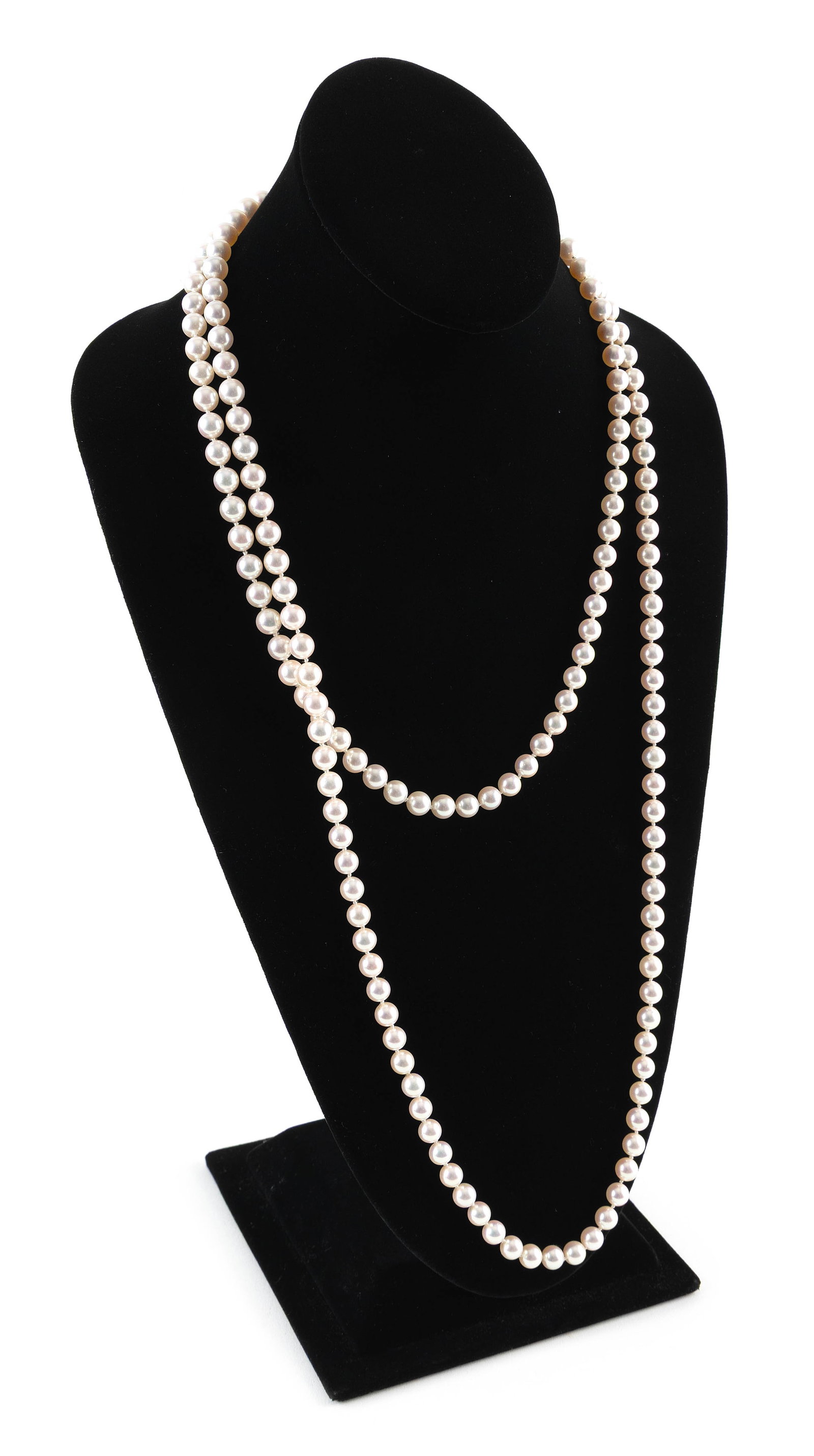 STRAND OF CULTURED PEARLS: STRAND OF CULTURED PEARLSApprox. 7.0mm round cultured pearls. Length 54".