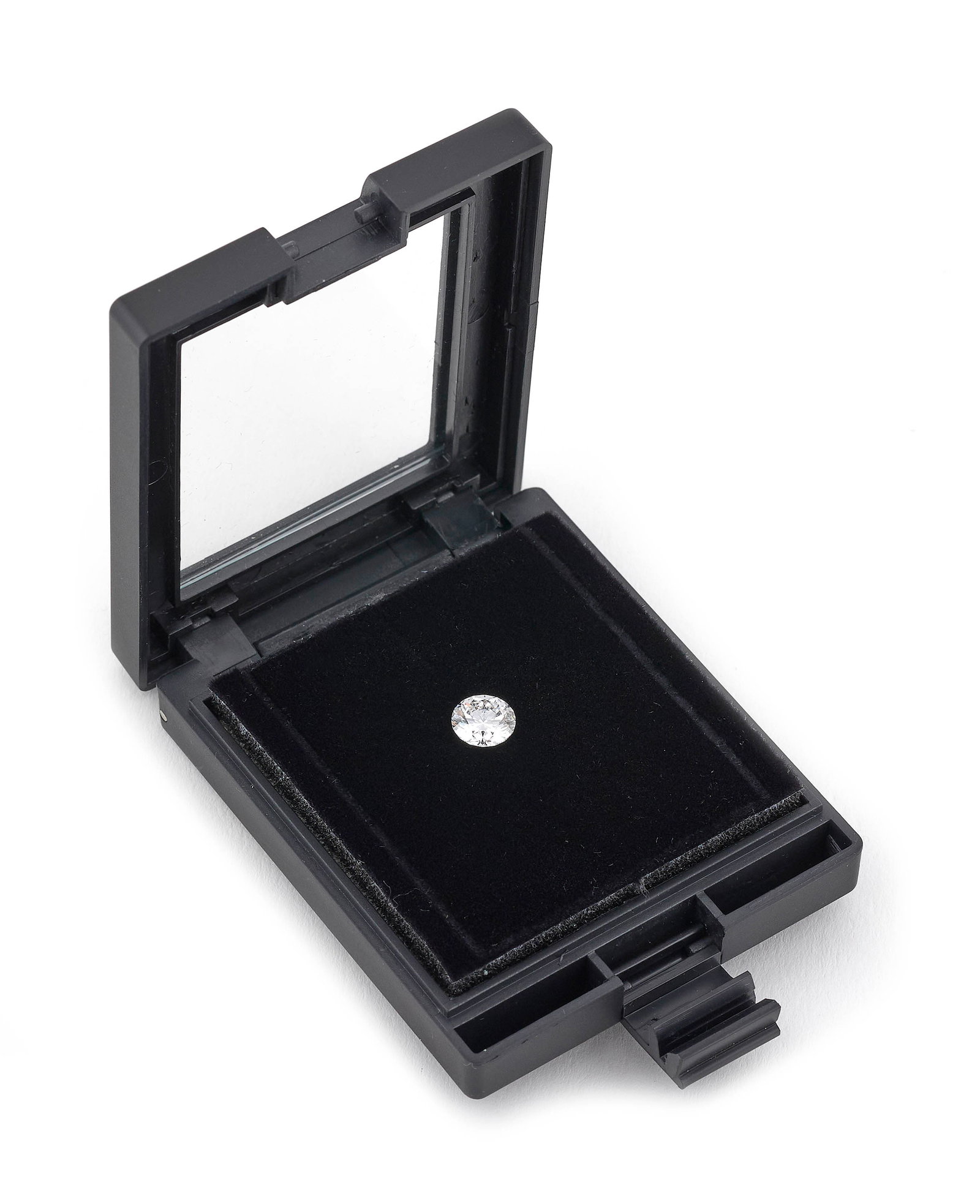 2.00 CTS. ROUND BRILLIANT-CUT LAB-GROWN DIAMOND: 2.00 CTS. ROUND BRILLIANT-CUT LAB-GROWN DIAMONDVS1 clarity, D color. With an IGI report.