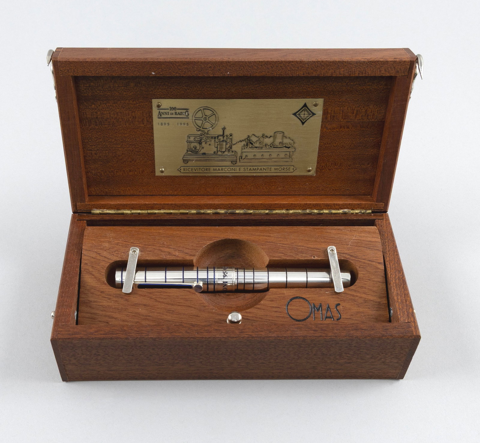 OMAS MARCONI 100 ANNI DI RADIO LIMITED EDITION STERLING SILVER FOUNTAIN PEN Italy, 1995 Pen length (1 of 7)