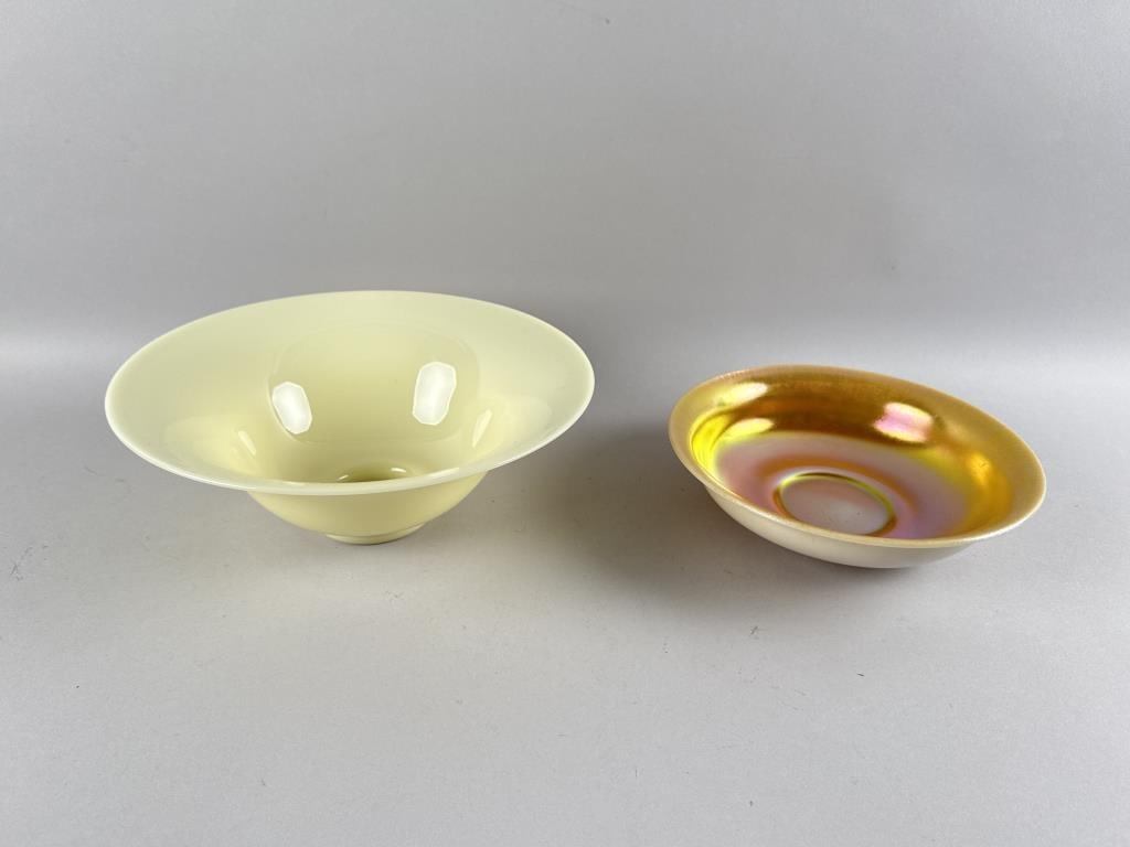 TWO STEUBEN GLASS BOWLS New York, Early 20th Century (1 of 4)