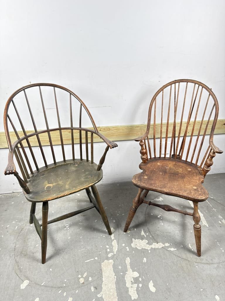 TWO WINDSOR CHAIRS 19th Century (1 of 4)