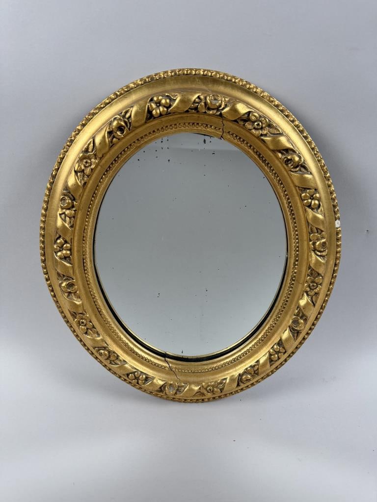 OVAL GILT MIRROR 19th/20th Century Height 21". Width 18". (1 of 3)