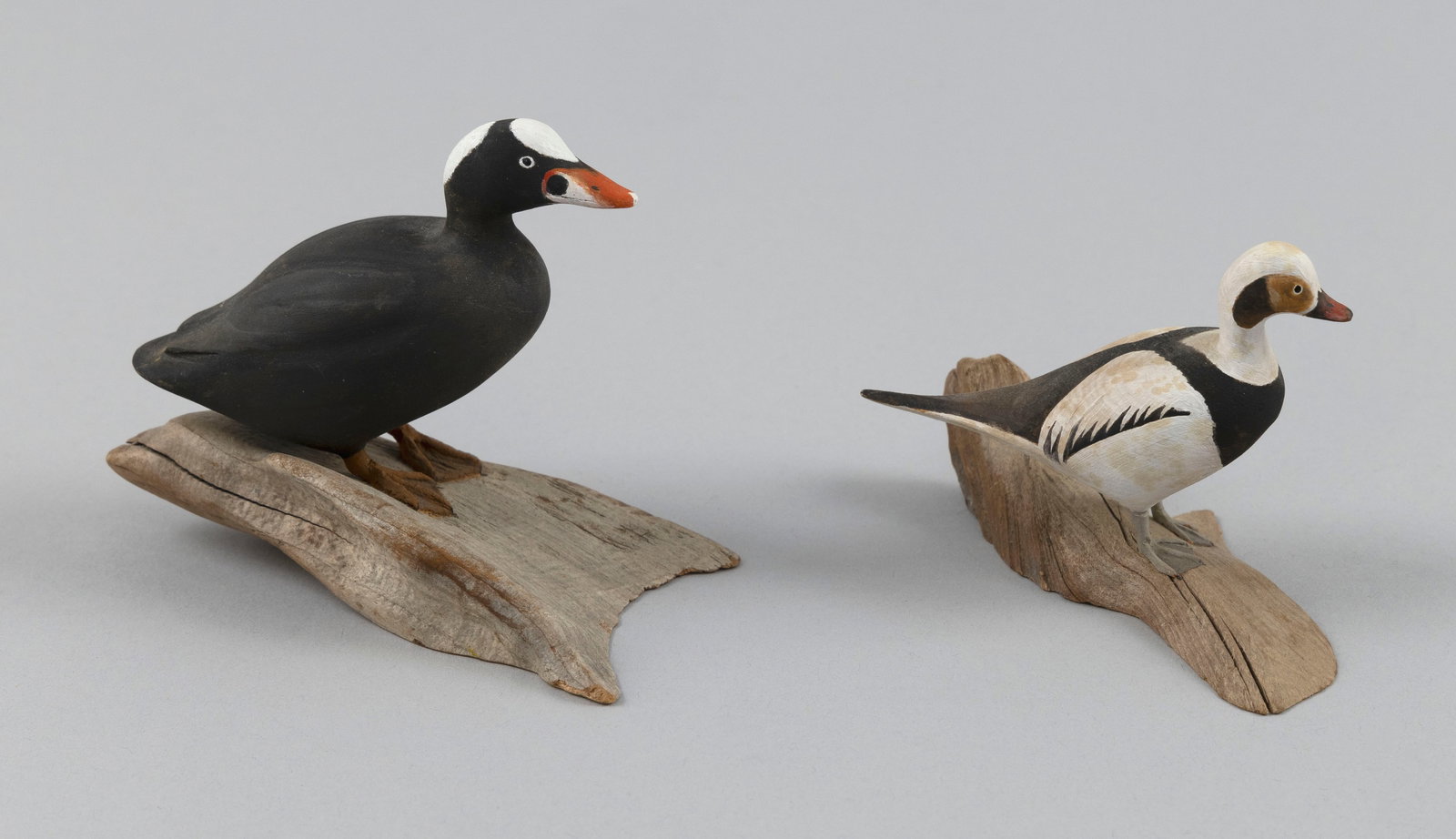 TWO HAROLD GIBBS MINIATURE SEA DUCK CARVINGS Barrington, Rhode Island, 1866-1970 Heights 2.5" and (1 of 5)