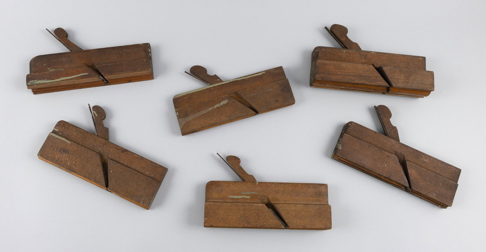 RARE FRANCIS NICHOLSON MOLDING PLANE Wrentham, Massachusetts, 18th Century Lengths from 9" to 10". (1 of 4)