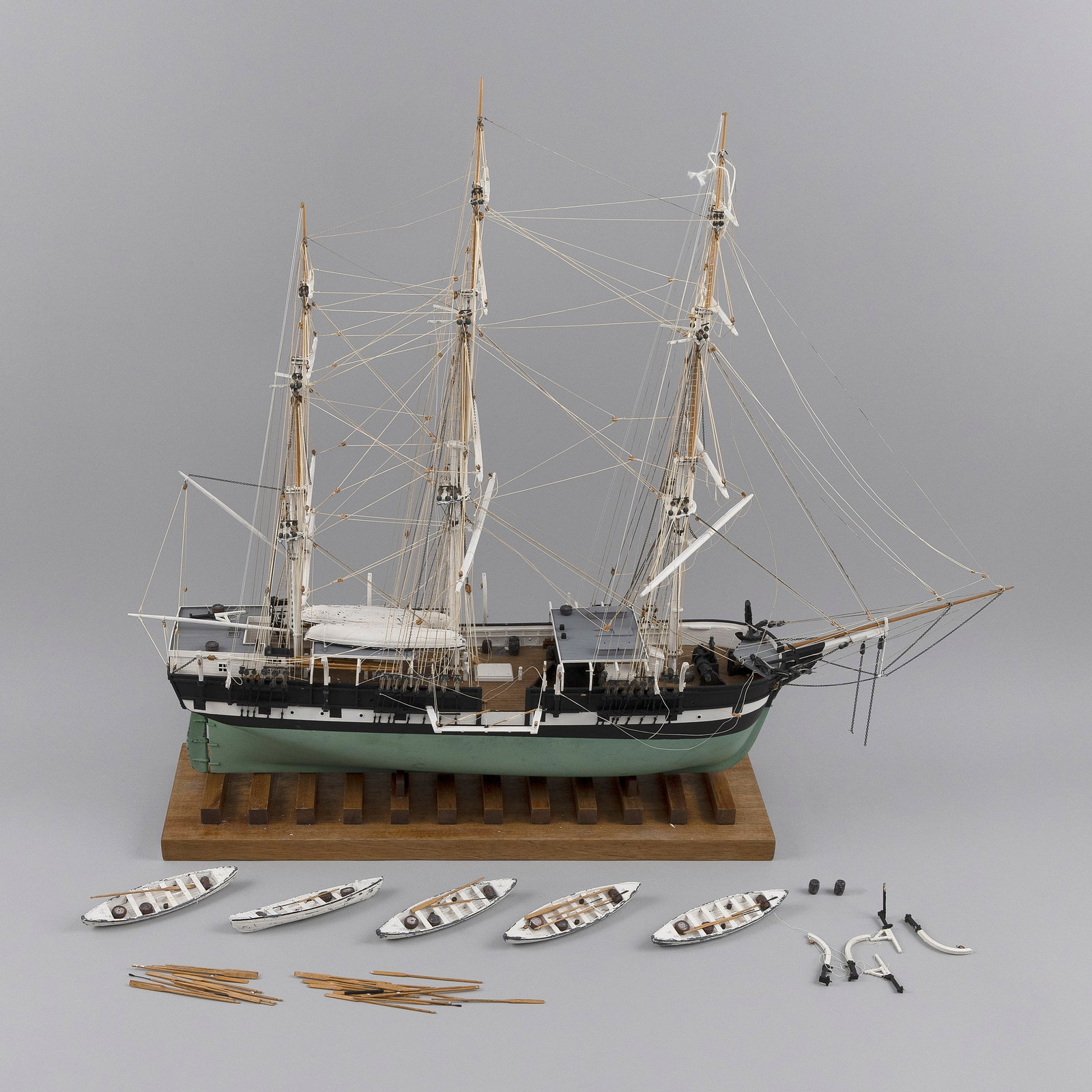 MODEL OF THE WHALESHIP "CHARLES W. MORGAN" 20th Century Height 22". Length 24". (1 of 3)