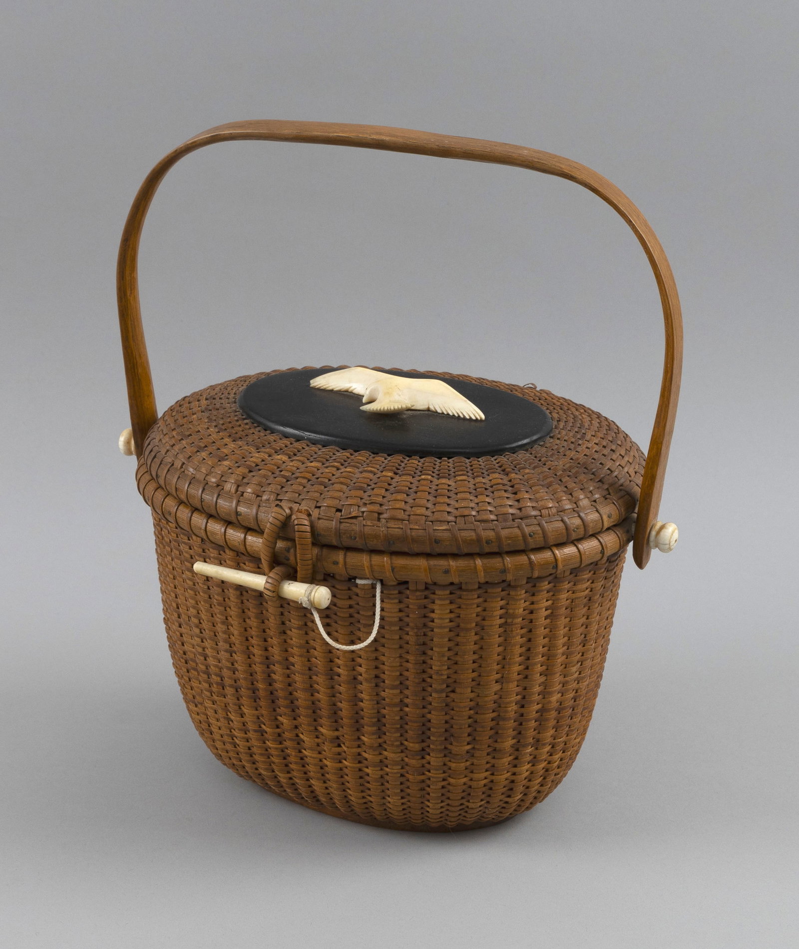 JOSE FORMOSO REYES NANTUCKET BASKET "FRIENDSHIP" PURSE Nantucket, Massachusetts, 1902-1980 Height (1 of 6)