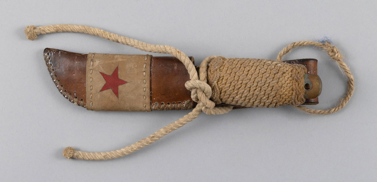 SAILOR'S KNIFE WITH SHEATH 19th Century Total length of knife in sheath 8.75". (1 of 3)