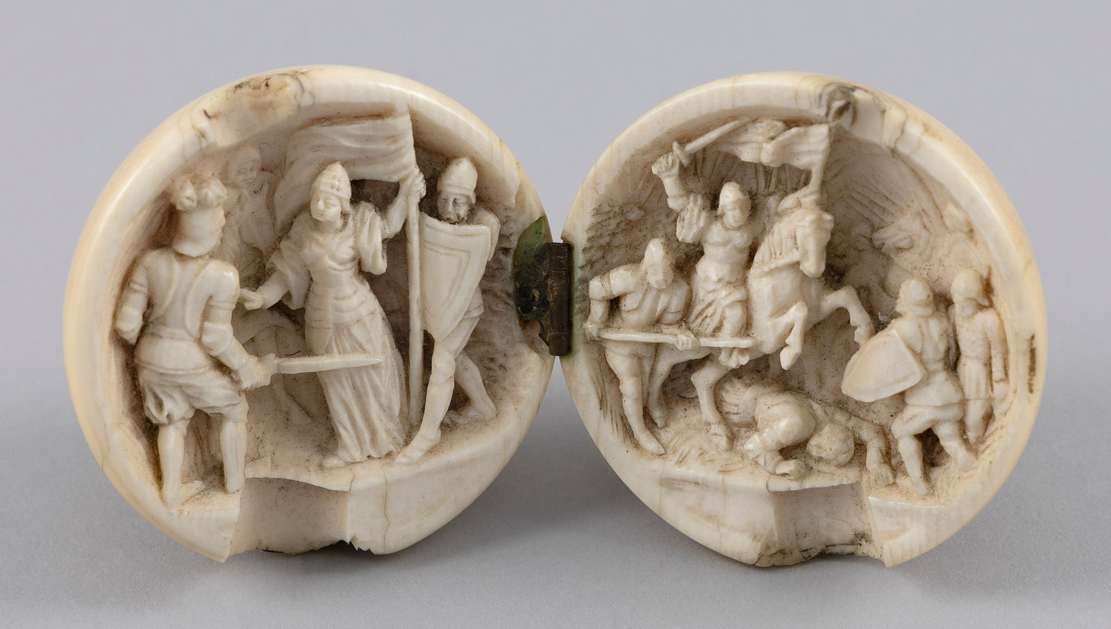 CARVED IVORY PRAYER NUT WITH SCENES OF JOAN OF ARC 19th Century Diameter 2.25". (1 of 4)