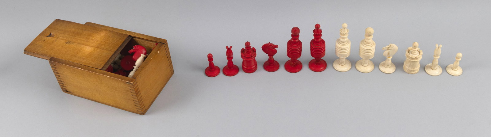 CHINESE CARVED BONE CHESS SET Second Half of the 19th Century Height 2.75". Length 3.75". Width (1 of 2)