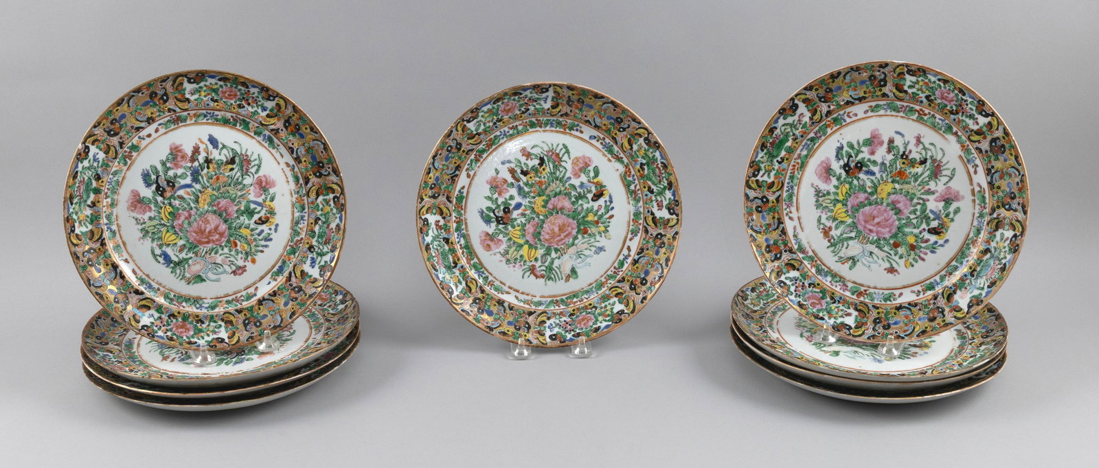 NINE CHINESE EXPORT FAMILLE ROSE PLATES Circa 1840 Diameters 9.75". (1 of 2)