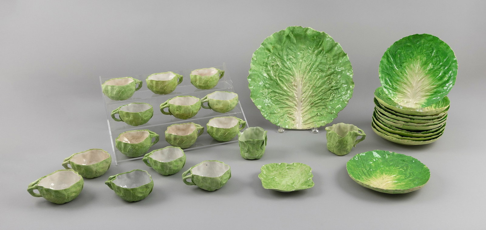 MAJOLICA LETTUCE LEAF PLATES AND CUPS Early 20th Century (1 of 3)